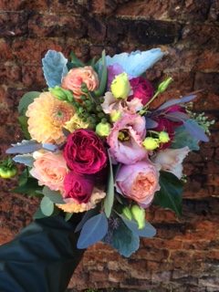 bridal bouquet in autumn colours