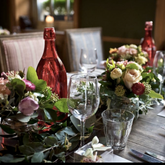 informal wedding flowers